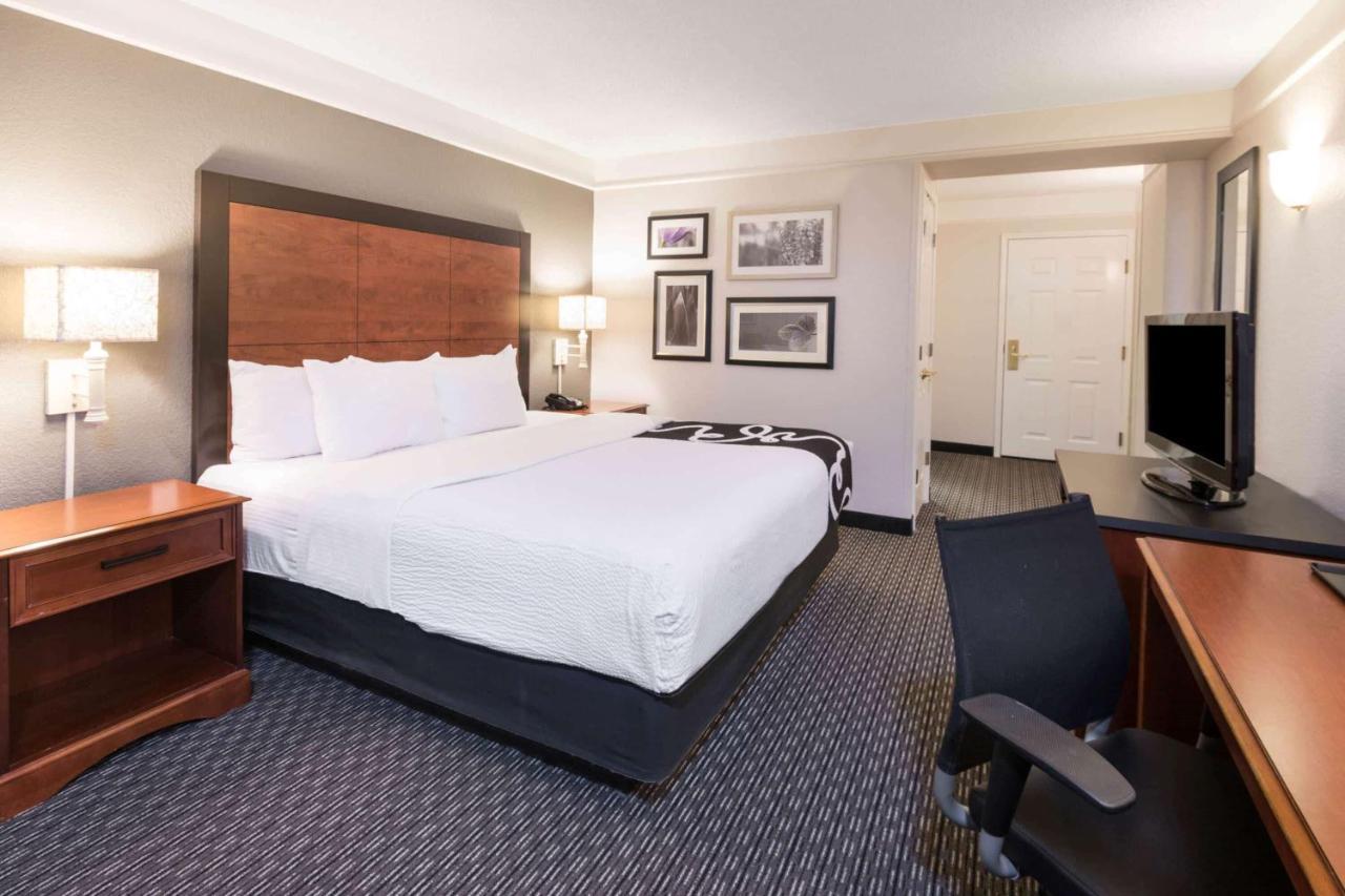 La Quinta Inn & Suites By Wyndham San Antonio Riverwalk Eksteriør billede