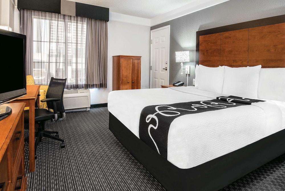 La Quinta Inn & Suites By Wyndham San Antonio Riverwalk Eksteriør billede
