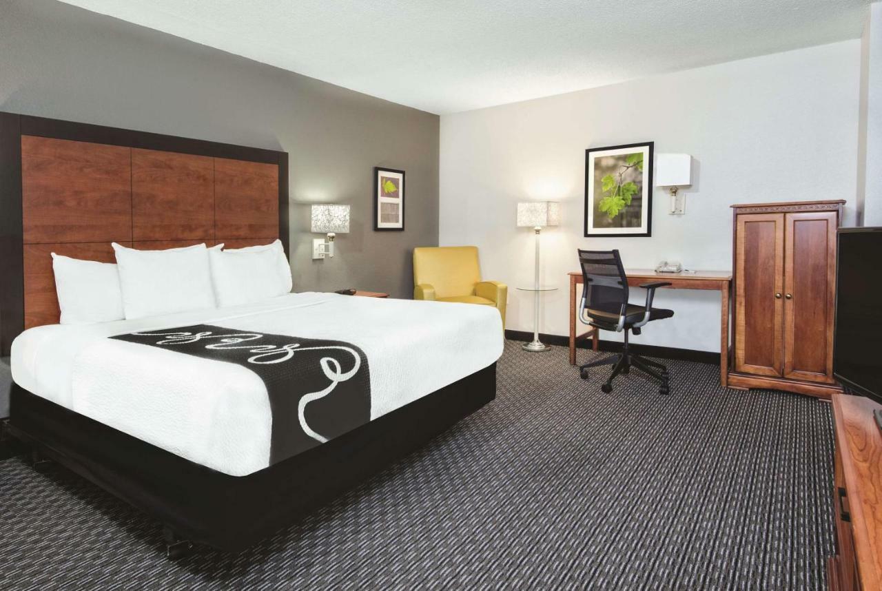 La Quinta Inn & Suites By Wyndham San Antonio Riverwalk Eksteriør billede