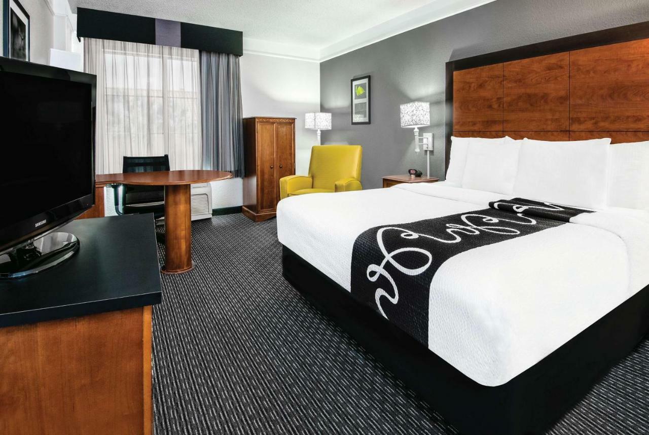 La Quinta Inn & Suites By Wyndham San Antonio Riverwalk Eksteriør billede