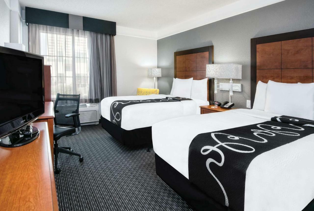 La Quinta Inn & Suites By Wyndham San Antonio Riverwalk Eksteriør billede